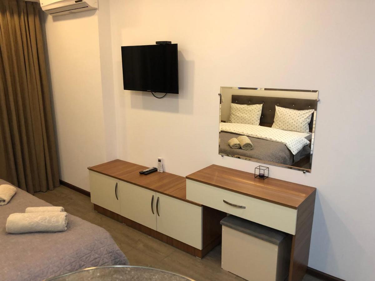 Panorama Beach Tower Batumi Exterior photo